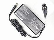 Canada Genuine CHICONY A135A015L Adapter A16-135P1A 20V 6.75A 135W AC Adapter Charger